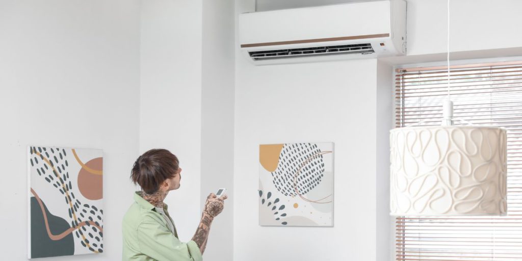 Air Conditioner Servicing by Fujitsu for Maximum Efficiency